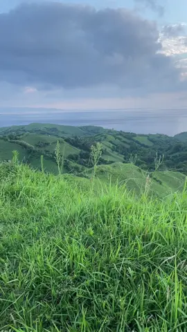Ending the Day with this View #fyourpage #batanes #travel #jogging 