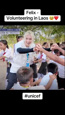 Felix being the angel he is volunteering in Laos, treating the children as his own ❤️ @Stray Kids @straykids_japan @UNICEF #straykids #straykidsstay #스트레이키즈 #felix #leefelix #yongbok #fyp #foryou #kpopfyp #trending #trendingvideo #unicef 