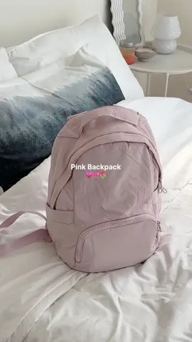 Udah mulai mau masuk sekolah kan yaa?🤗 Aku mau rekomendasiin tas yang cocok banget buat sekolah, compartmentnya banyak, terus muat banyak juga, dan kualitas bahannya bagus banget😍#bagsmartbackpack #pinkbackpack #pinkbag 