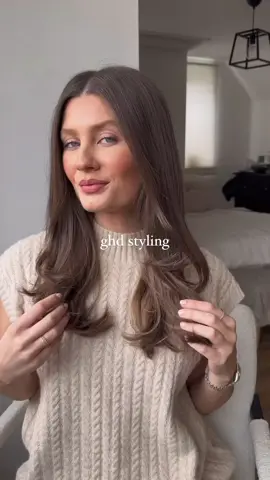 Your hair health journey just got easier ✔️ @amybethvdl shows us how she takes her hair from wet to styled with zero damage with ghd duet style. Hello high shine, soft, healthy results👋✨   #ghd #ghdduetstyle #wettosetled #healthyhair #hairhealth #hairhealthjourney
