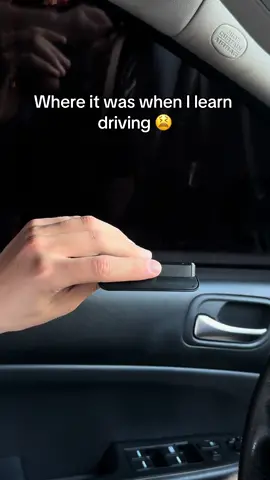 Every who lear drive needs this #cargadgets #caraccessories #car #cars 