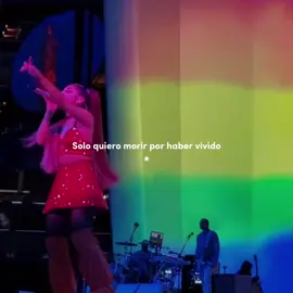 Break Free - Ariana Grande  - - - #arianagrande #arianator #myeverything #sweetenerworldtour 