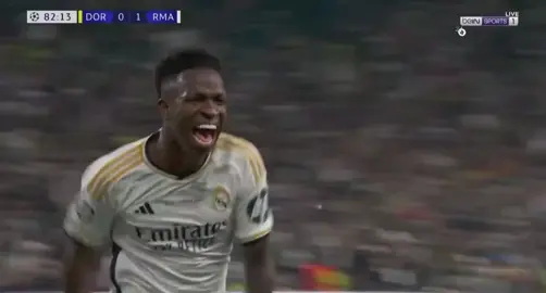 رقصة فينيسوس بعد تسجيله هدف ريال مدريد❤️😂😂
