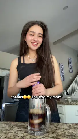 SO MET HIS MOM YESTERDAYY 😳 #foryou  #motorcycle #coffee #part2  