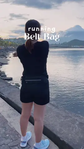 Nasa running era na ba ang lahat? 🏃🏻‍♀️💨💦 #runningbeltbag #beltbag #Running #walking