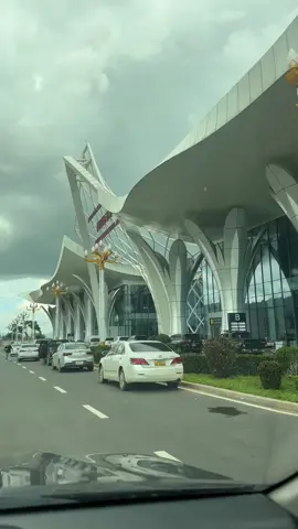 ສະ ບາຍ ດີ ບໍ່ ແກ້ວ🕶️🕶️🕶️😎#tiktok #ຕົ້ນເຜິ້ງ #ບໍ່ແກ້ວ 