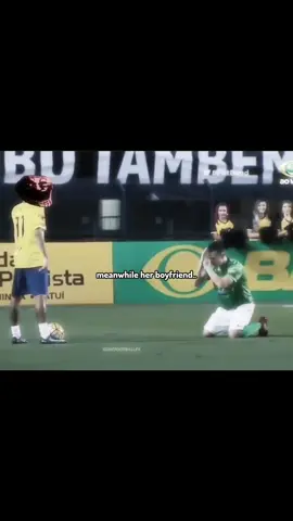 💀💥 #footballtiktok #bruhh11 #explore #neymar #skills #fyp #copylinkplease💗 #foryoupage #tiktok #football 