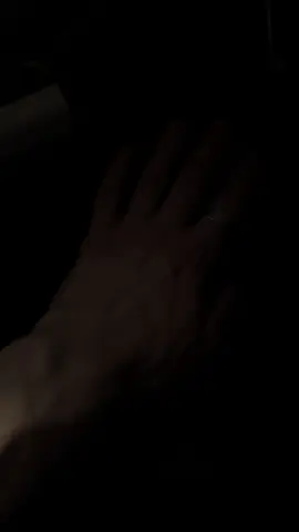 Meowwww 🖤😸 #fyp #viral #hand #veins #hands #gy #gymb 