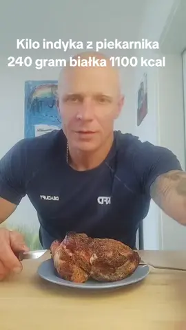 Kilo indyka z piekarnika 240 gram białka 1100 kcal#gym #motivation #sixpack #Fitness #bodybuilding #natural #aesthetic #cel #siłownia #sports #trening 