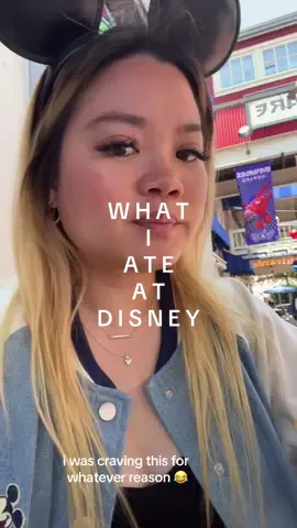 three bites and i still couldnt get to the chicken 😂  #disney #disneyfood #disneyland #disneylandcaliforniaadventure #californiaadventure #Foodie #dca #coldbrew #fyp #foryoupage 