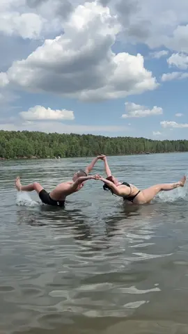 Подтягиваю друзей в вог