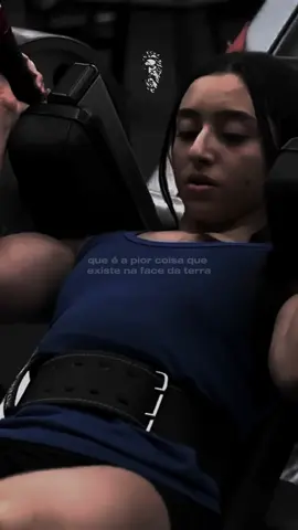 Jamais durma com isso. 🙏🏽 #maromba #motivacao #academia #fisicoculturismo #allday #gym 
