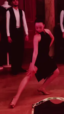 Dance is the answer 🔐🌻 #dance #dancer #training #foryou #perte #show #danceistherapy #motivation #motivationalquotes #motivationalspeech #ballroom #ballroomdance #ballroomdancing 