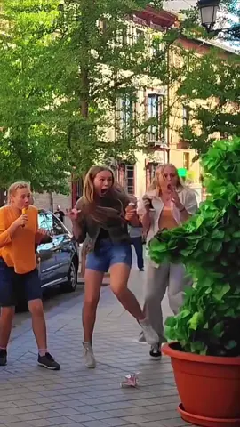 #bushman #bushmanprank #funny #funnyvideos #pranks #prankbushman #scare #scar 