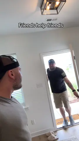 Friends help friends #friends @ZERO 