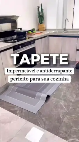 Esse tapete antiderrapante e impermeável é perfeito para sua cozinha ! ✨️ Link na rede vizinha que está na bio! #tapete #tapeteantiderrapante #tapeteimpermeavel #tapetes #acheinashopee 