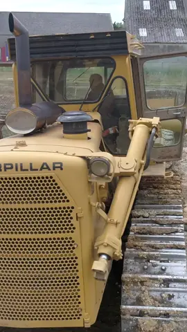 Classic Cat D8K working alongside a more modern Liebherr dozee with  Rome scraper pan 