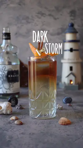 DARK STORM COCKTAIL RECIPE We show you how to make our version of Bermuda's most iconic cocktail, the Dark 'N' Stormy. With a bold, spicy and slightly sweet taste. The rich, dark rum provides a strong base, while the ginger beer adds a refreshing, spicy kick. Lime juice brings acidity to balance the drink and we add a slight sweetness and spice with the irresistible cinnamon. 🥂 Enjoy!!🥂 #cocktails #cocktail #craftcocktail #drink #tiktokdrinks #Recipe #drinkrecipe #mixology #bartender #homebartender #bar #rum ##barman #howtomake #delicious 