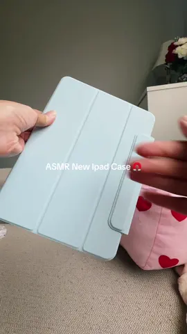 ASMR New Ipad Case 🧲 love that everything is magnetic and feels nice and secure! I also love that the case covers the pencil too! #ipadairm2 #newipad #ipadair6 