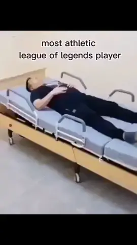 Hold up #holdupringdingdingringding #shitposting #leagueoflegends #athletics #meme #fyppppppppppppppppppppppp 