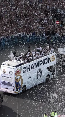 📽 ¡Así! ¡Así! ¡Así gana el Madrid! Plaza de Cibeles 🤍 #Madrid #champions #realmadrid #championsleague 