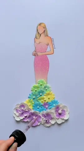 Do you like this dress before or after the flowers?! 💐 #art #artwork #artist #drawing #painting #fashion #style #design #DIY #satisfying 