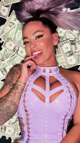 Whats your fav thing to do in #vegas ? 