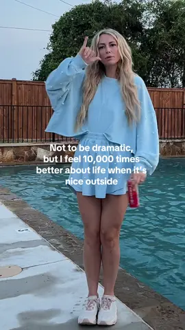 Long live summertime and 2000s music🤭 #millennialmom #millennialmomsoftiktok #generationsmusic #y2kthrowbacks 