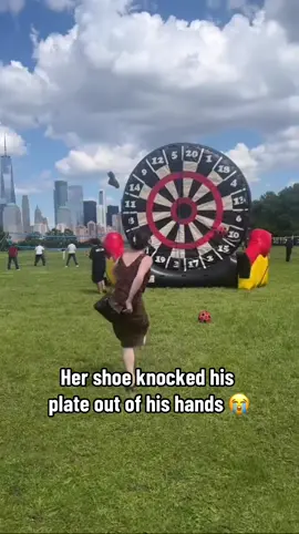 Oh no 😅 (via jodymatamis/IG) #Soccer #futbol #kick #fail #funny 
