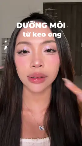 dưỡng môi mà tui yêu thích thêm gần đây  #CNP #CNPPropolis #LipcerinCNP #foxie #beautybyfoxie #LearnOnTikTok #trangdiem #BeautyTok #foxiereview 