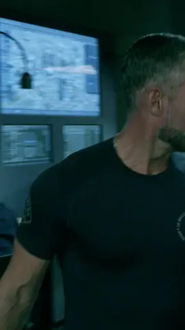 Eight million people in LA and he dates the boss' daughter. #swat #jayharrington #alexrussell #davidlim #losangeles #lapd #lapdswat #tv #tvshow #tvseries #tvclip #tvclips #show #series #clip #clips #scene #scenes #binge #isawitonbinge