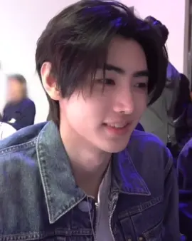 dia senyum tapi rasanya kok nyesek ya #sunghoon #parksunghoon #enhypen #fyp #fypシ #foryoupage 