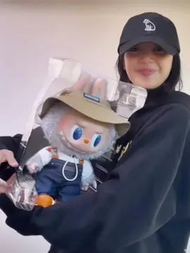 lisa’s labubu collections 😮‍💨🫶🏻 🎵 Jump - Tyla #lalisa #lisablackpink #lisamanoban #lisaedit #fyp #viral #jumptyla #labubu #popmart #arttoy #viralhits
