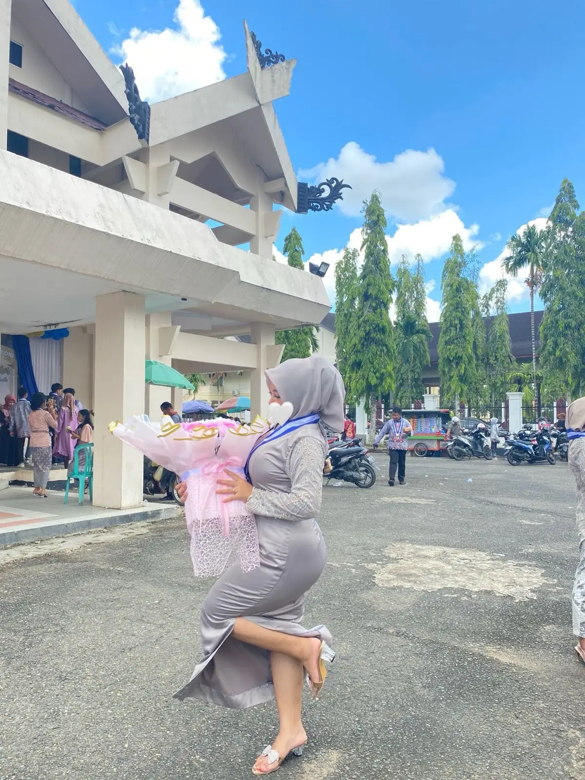 lulus jga smp😳 #fyppppppppppppppppppppppp #smpp #graduation #smppride🏴‍☠️ 