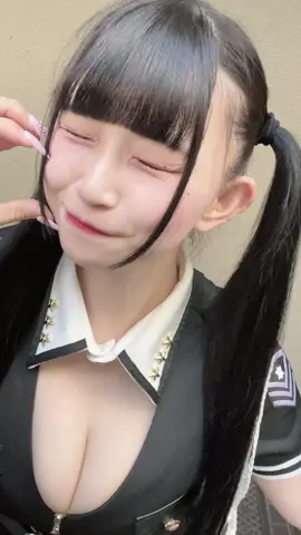 誰の手でしょう🐰💭 #アイドル #地下アイドル #グラビア #おすすめにのりたい #コスプレ 