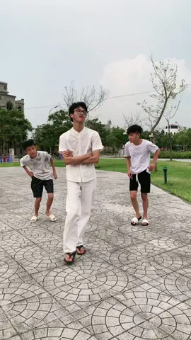 Sự tích cung kh….òn