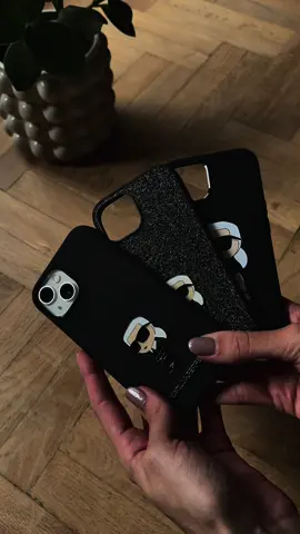 Karl Lagerfeld iPhone tokok 📲🖤  Válaszd mellé az ajándék üvegfóliát 🎁✅  *részletek a weboldalon #bestyle #iphonecase #karllagerfeld #shopping #onlineshopping #nekedbelegyen #foryoupage #fy 
