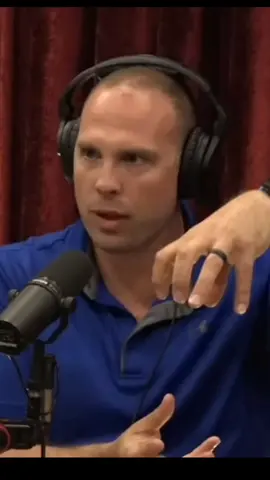 The Italian Roswell?Whistle-blower David Grusch Claims the Italian government recovered a UFO.. On 13th of June 1933 a mysterious flying craft crashes near Magenta..the object was recovered by the military and brought to a SIAI-Marchetti warehouse near Varese. The object was described as having a cylindrical shape with a narrowing at the base and had an opening on the side emitting red and white lights. First studies hinted at a German secret project but the technology seemed way too advanced and the extraterrestrial hypothesis was put forward. At this point Mussolini created a special task force, the Gabinetto RS/33, comprised of OVRA agents and scientists in order to study and reverse engineer the craft. They operated from the La Sapienza University in Rome and also studied other UFO sightings of the period over Italy. In 1941 they shared their studies with the German Wunderwaffen programme. After the war ended in 1945 the Allied command seized everything and sent it to the USA to be studied. #jreclips #ufo #davidgrusch #joerogan #podcast #jre 