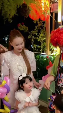 Cô ấy thật xinh đẹp #truonggiang #nhaphuong #destiny #hope #baoanh #misumi #truonggiangnhaphuong #truonggiangfamily #destinyfamily #destinyhope #focuscamtruonggiang #fantruonggiang #tiktok #xuhuong #fyp 