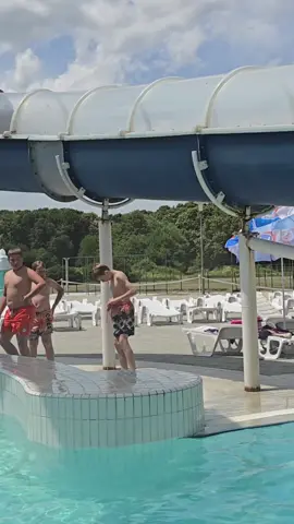 his name is john Sina i got scamed #johnsina #fyp #viral #pool #foryoupage @John Sina 