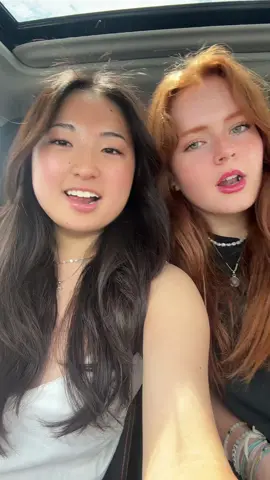your fav ginger asian duo @chloe 