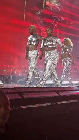 AMARI MARSHALL HAS KILLED EVERY SINGLE NIGHT !! 🪩🩶 #beyonce #beyoncé #foryoupage #fyppppppppppppppppppppppp #pourtoii #viral #foryou #fypp #renaissance #pourtoi #dance #renaissanceworldtour #renaissancetour #marseille #amari #amarimarshall @amari marshall @Parkwood Entertainment 