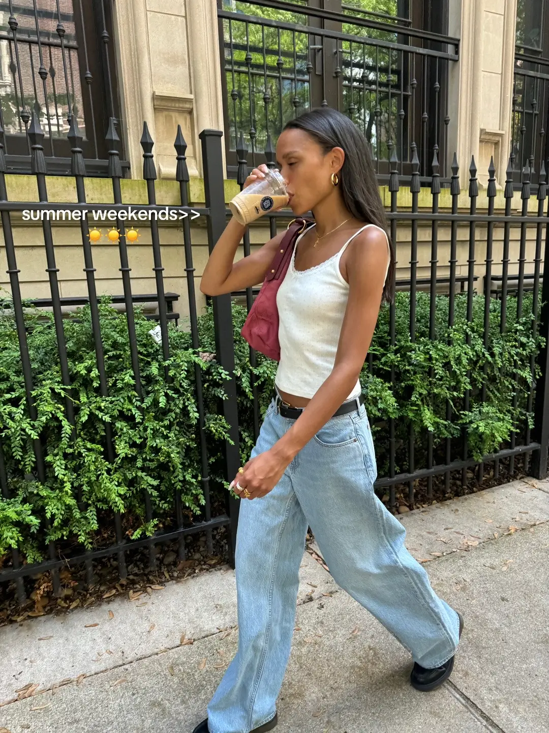 Summer weekends in chicago>> #everdayoutfitideas #outfitinspo #pinterestinspired #simpleoutfit #streetwear 