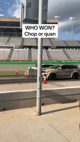 Who yall think won🤔 #trackhawk #hellcat #fyp #atl #foryoupage #fy #fypシ 