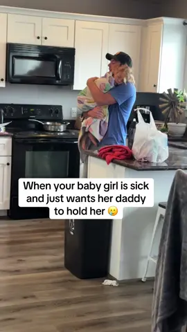 Dada fixes everything 🥲 #fyp #daddysgirl #country #daddysprincess @Kaleb Austin 