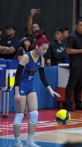 Bini Mikha Lim best setter@BINI PH 🔥 Star Magic All Star 2024 #crowdfavorite #bini #biniph #blooms #dilaw #binimikha #mikhalim #fy #starmagicallstargames2024 #volleyball @Mikha Lim 