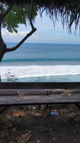 ambil aja buat ngeprank teman nya🤣 #fyp #lombok #ngeprank #mentahan #pantai #ntb #prank 