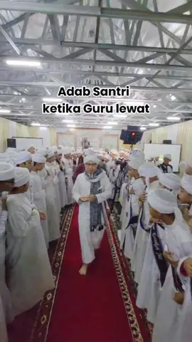 Adab di atas Ilmu✨ #gurukuteladanku #adab #fyp #buyayahya #santri #pondokpesantren #albahjah #abvoice 