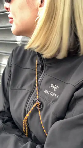 Arc'teryx zip up available online now 🥷🏿