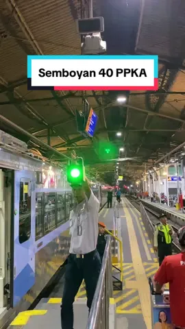 You are the reason😇. #fyp #keretaapi #keretaapiindonesia #pegawaikai #ppka #kondekturkai #masinis #kaiservices #stasiunyogyakarta 